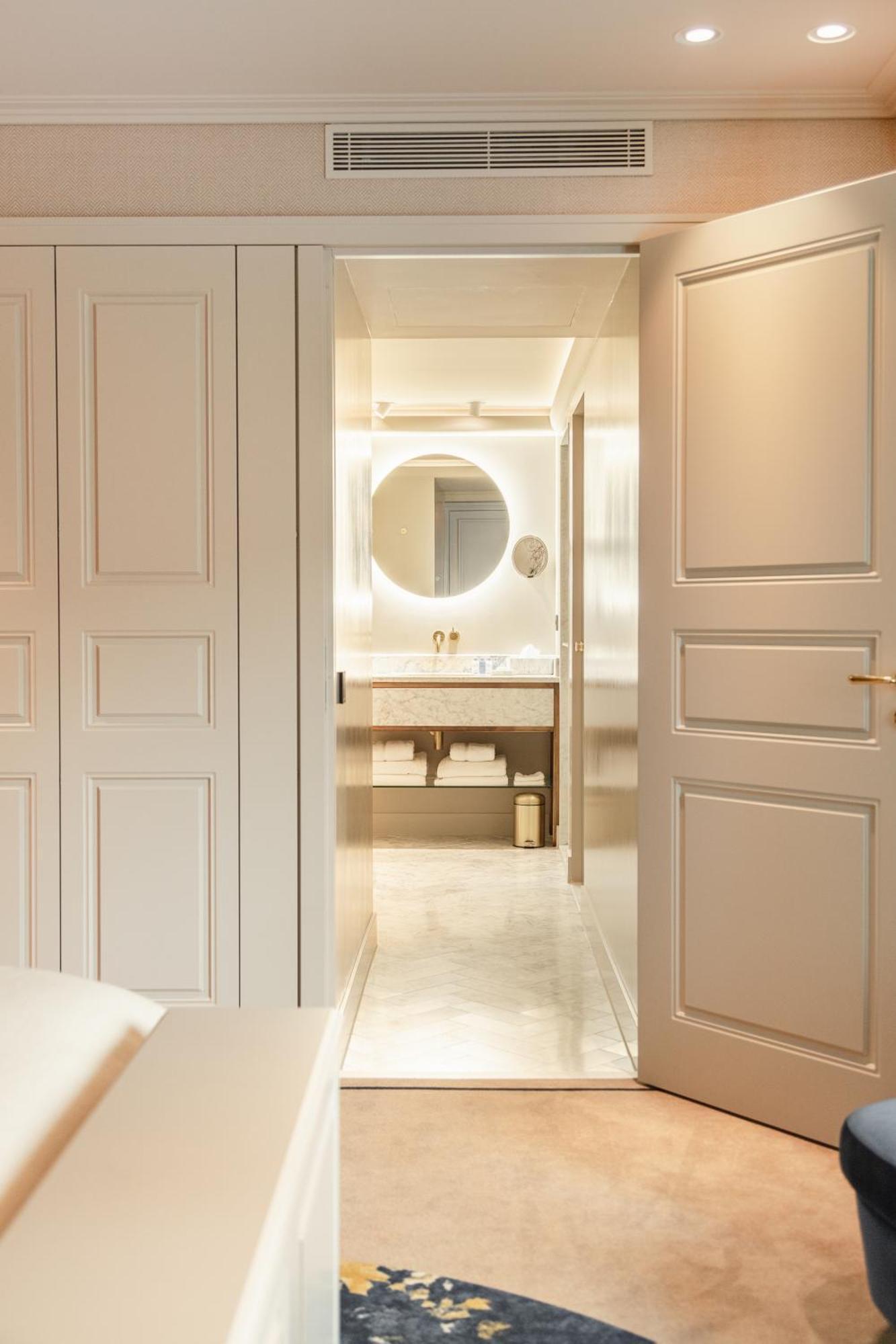Hotel 717 Amsterdam